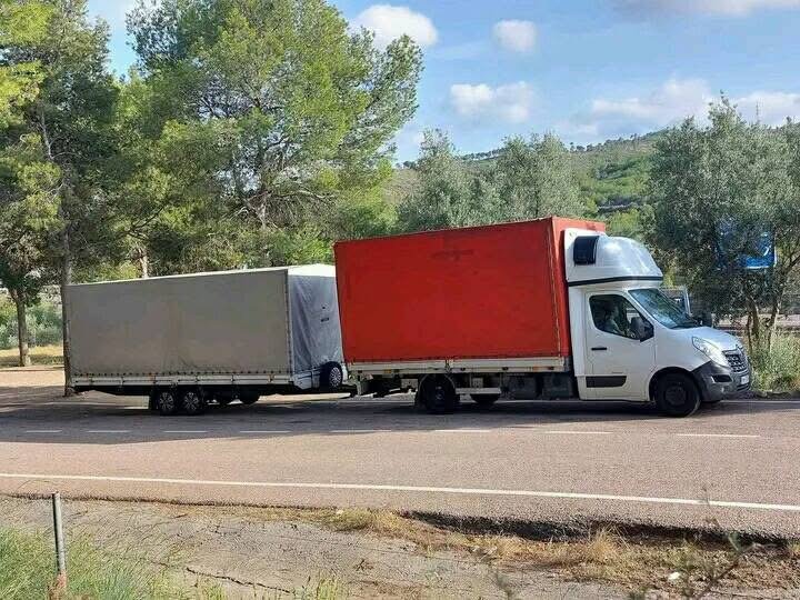 long removals in kingston